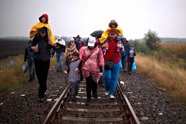 2.24.CC.SMALLGROUPS.SmallGroupHelpRefugees