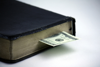 article_images/5_10_Pastors_John_Piper__Don__t_Sell_the_Gospel____528163417.jpg
