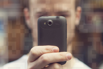 article_images/CL_10_ways_qr_code_331x221_852318768.jpg