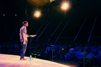 article_images/_4_4_Pastors_Why__and_How__Transitions_Can_Make_or_Break_Your_Sermon__634623281.jpg