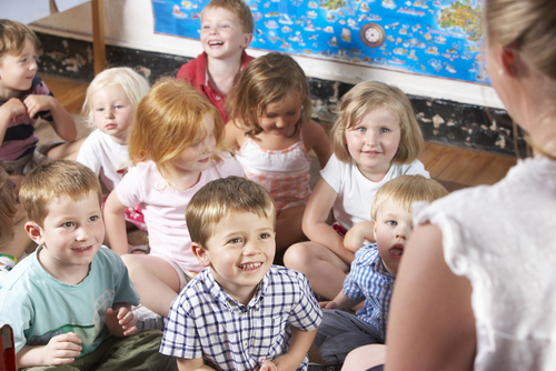 article_images/children_listening_152019421.jpg