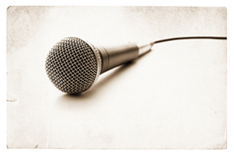 article_images/microphone_806979667.jpg